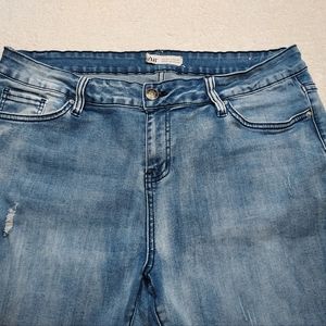 YMI jeans. Size 18